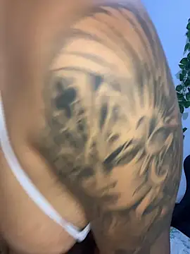 Snapshot of tinalove7 chatting on 02.27.25 tinalove7 online show from 02.27.25