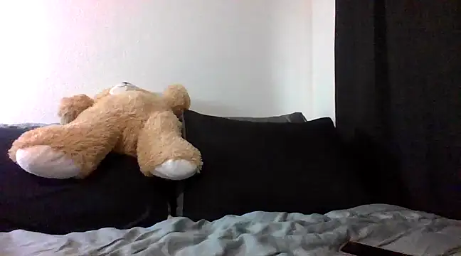 tastylolaaa online show from 03.14.25