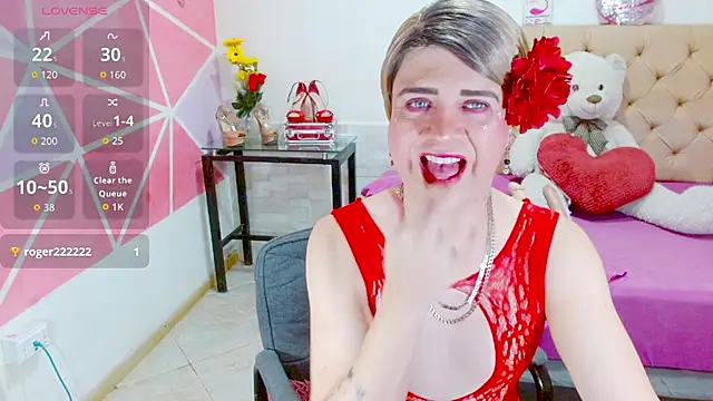 Snapshot of Dolldirtyxxx chatting on 11.05.25 Dolldirtyxxx online show from 11.05.25