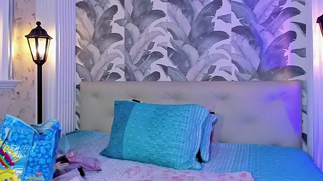 Snapshot of Sami_Evanns chatting on 11.12.25 Sami Evanns online show from 11.12.25