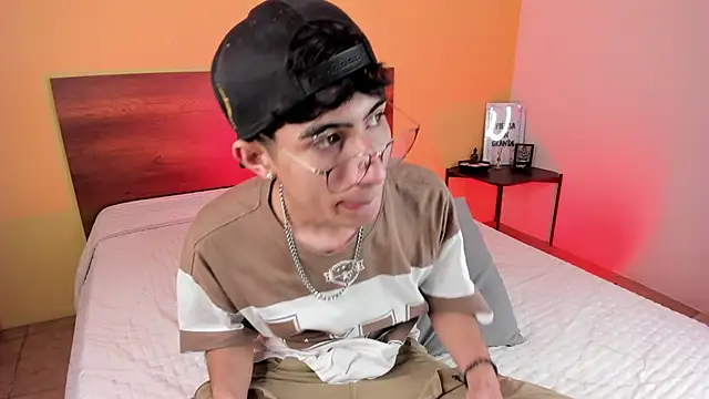 NovaaWheler online show from 02.05.25