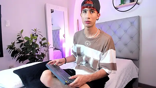 NovaaWheler online show from 03.11.25