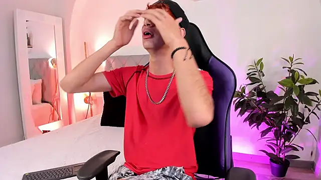 NovaaWheler online show from 03.17.25