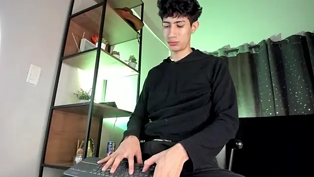 NovaaWheler online show from 03.28.26