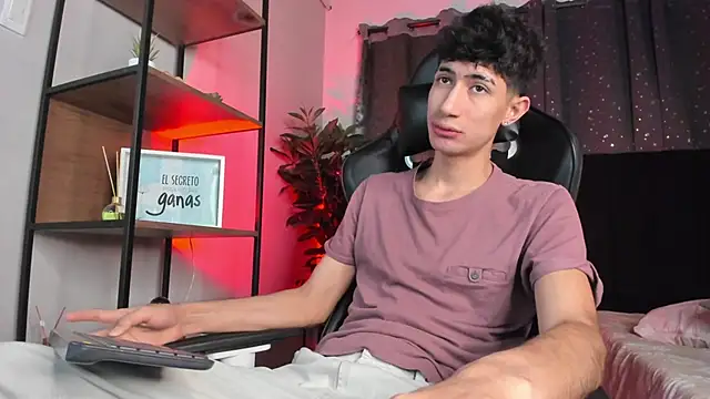 NovaaWheler online show from 03.31.26