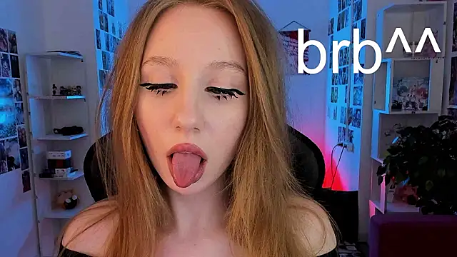 Snapshot of DariaTate chatting on 03.07.26 DariaTate online show from 03.07.26