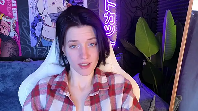 roxy riot  online show from 02.21.25