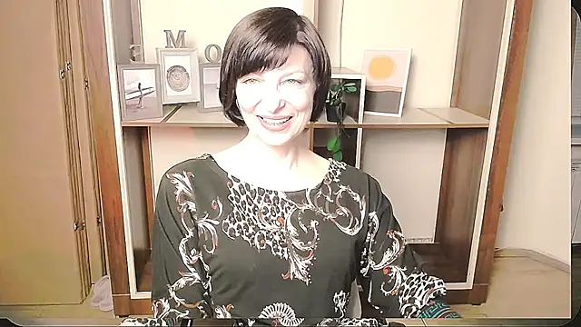 Snapshot of _AngeliaFlow_ chatting on 05.11.26 AngeliaFlow online show from 05.11.26