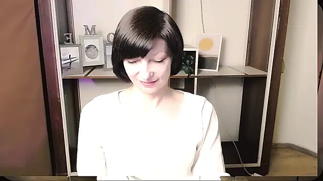 Snapshot of _AngeliaFlow_ chatting on 05.30.26 AngeliaFlow online show from 05.30.26