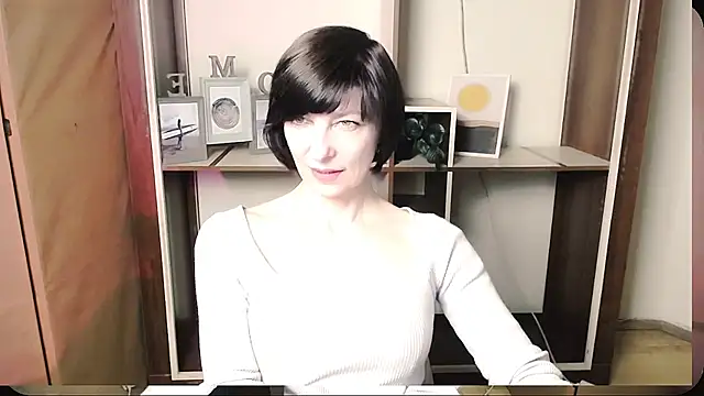 Snapshot of _AngeliaFlow_ chatting on 05.31.26 AngeliaFlow online show from 05.31.26