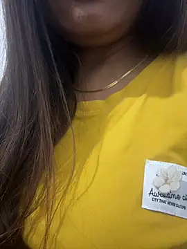 Snapshot of Deepcha1991 chatting on 02.17.25 Deepcha1991 online show from 02.17.25