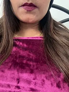 Snapshot of Deepcha1991 chatting on 02.21.25 Deepcha1991 online show from 02.21.25