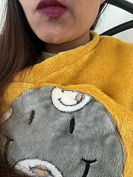 Snapshot of Deepcha1991 chatting on 03.22.25 Deepcha1991 online show from 03.22.25