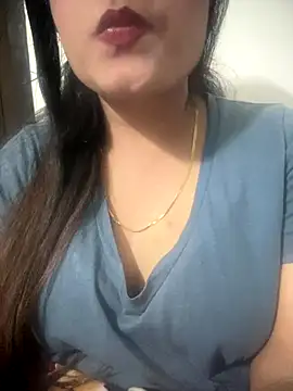 Snapshot of Deepcha1991 chatting on 09.08.25 Deepcha1991 online show from 09.08.25