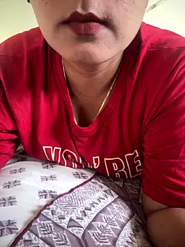 Snapshot of Deepcha1991 chatting on 09.14.25 Deepcha1991 online show from 09.14.25