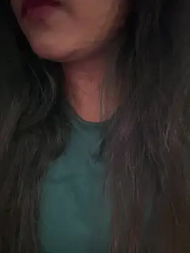 Snapshot of Deepcha1991 chatting on 04.13.26 Deepcha1991 online show from 04.13.26