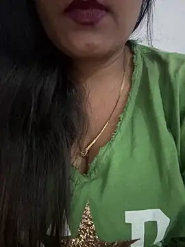 Snapshot of Deepcha1991 chatting on 04.14.26 Deepcha1991 online show from 04.14.26