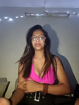 Snapshot of kissmebishh chatting on 03.17.25 kissmebishh online show from 03.17.25