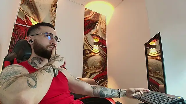 Luke davis01 online show from 10.14.25