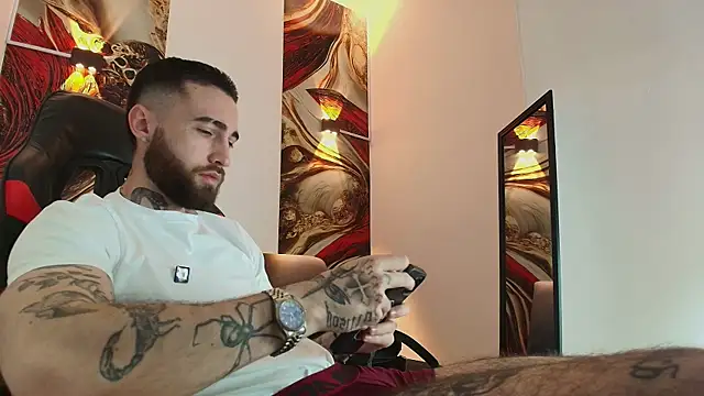 Luke davis01 online show from 10.20.25