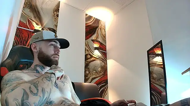Luke davis01 online show from 05.30.26