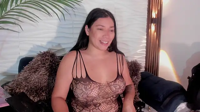 Sophia Brunett online show from 09.10.25