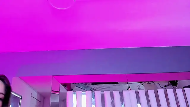 Cloee Rainbow1 online show from 02.13.25