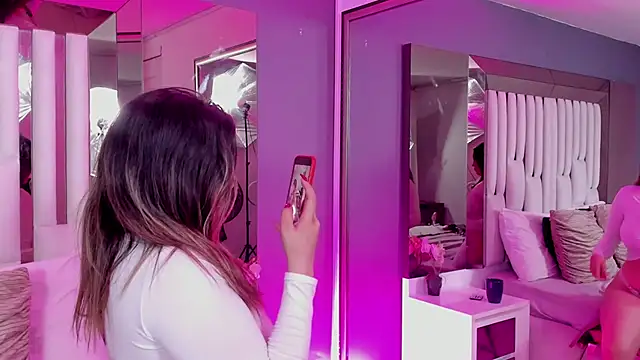 Cloee Rainbow1 online show from 03.22.25