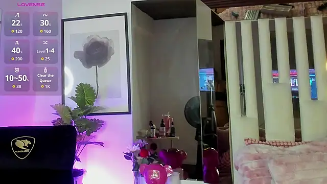 Cloee Rainbow1 online show from 09.16.25