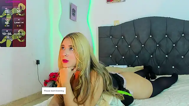 Vickyallien online show from 10.16.25