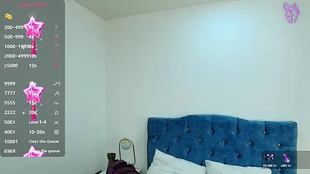 Skye Moore online show from 02.13.25