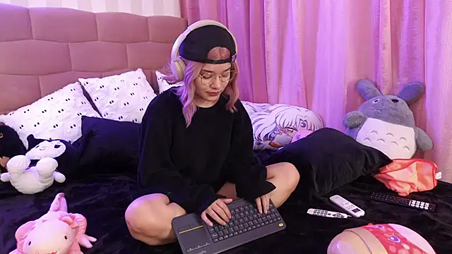 NataliaNovak online show from 10.06.25