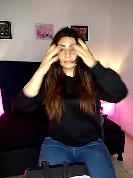 Snapshot of _michonne_ chatting on 02.13.25 michonne online show from 02.13.25