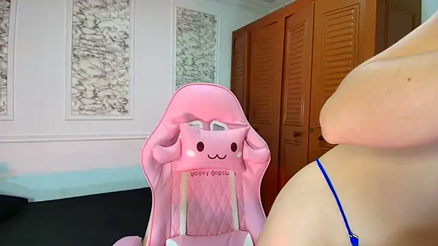 Danella houston online show from 01.16.26