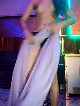 Snapshot of shnaz_1 chatting on 02.17.25 shnaz 1 online show from 02.17.25