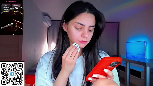 EmiliaZen online show from 04.25.26