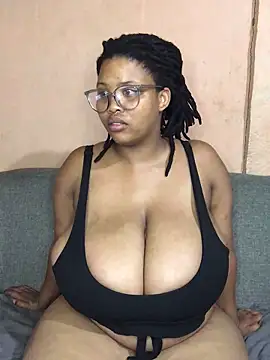 Snapshot of NonoGotBoobies chatting on 02.11.25 NonoGotBoobies online show from 02.11.25