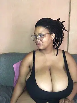 Snapshot of NonoGotBoobies chatting on 02.12.25 NonoGotBoobies online show from 02.12.25