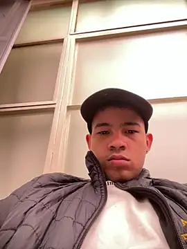 Twink X online show from 02.17.25