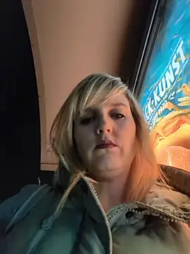 Sexybiene969 online show from 12.04.25