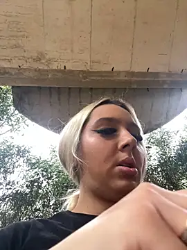 hotamanda01 online show from 12.03.25