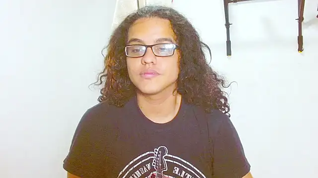 Snapshot of Diane_blossom chatting on 03.18.25 Diane blossom online show from 03.18.25