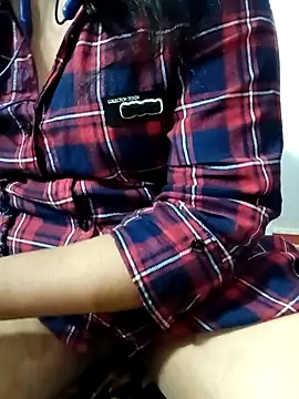 Snapshot of Radhika-mahi chatting on 11.23.25 Radhika-mahi online show from 11.23.25