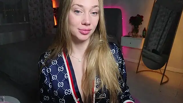 Snapshot of Engel_13 chatting on 05.04.26 Engel 13 online show from 05.04.26