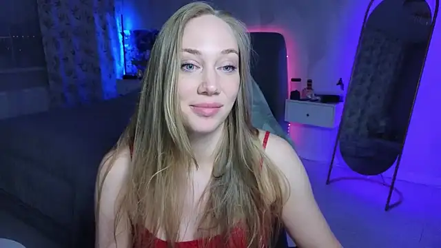 Snapshot of Engel_13 chatting on 05.15.26 Engel 13 online show from 05.15.26