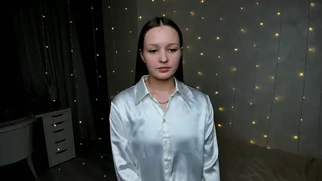 LorettaBierlly online show from 02.09.25