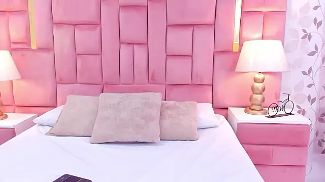 Snapshot of ArianaFranco chatting on 01.19.26 ArianaFranco online show from 01.19.26