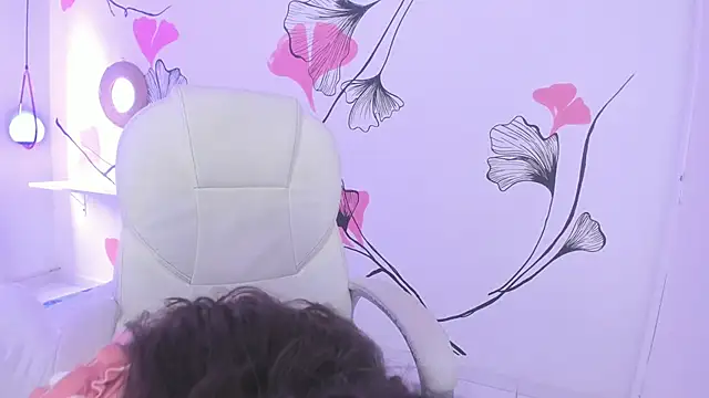 Isabela Fiorelli online show from 03.01.25