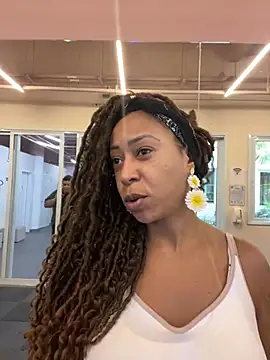 dianagolley420 online show from 02.12.25