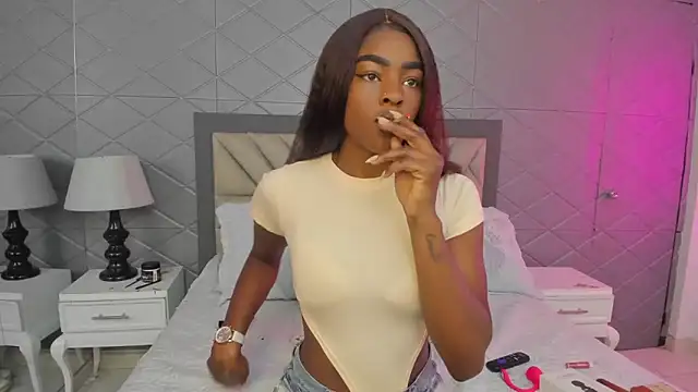 Snapshot of Zoe_CarterX chatting on 02.14.26 Zoe CarterX online show from 02.14.26